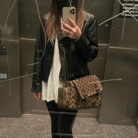 Meet your Posher! - Picture 11 of 11